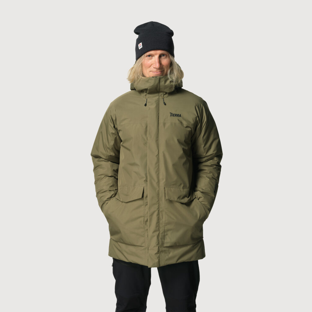 Tierra Nikka Parka: An eco-conscious, vegan waterproof, insulated jacket