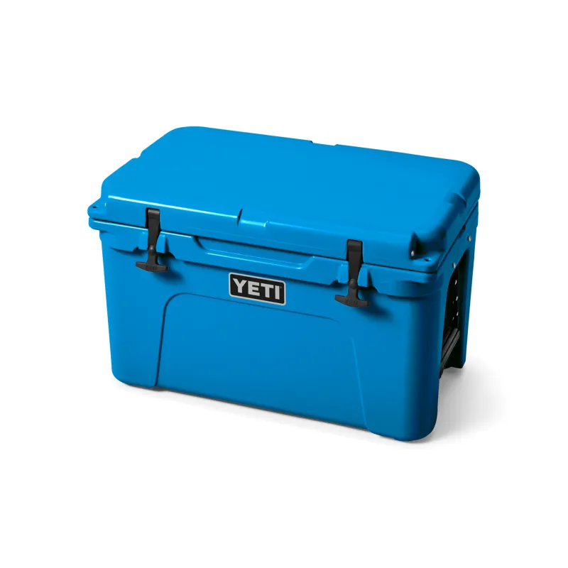 YETI Tundra 45 Cooler Big Wave Blue-1