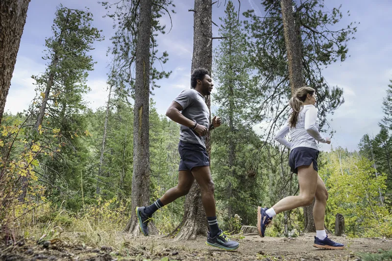 Altra Men's Lone Peak 8 Trail Shoes Black-4