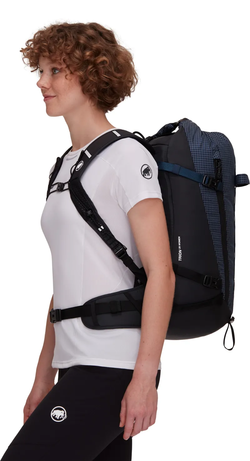Mammut Women's Trion 28 Marine/Black-3
