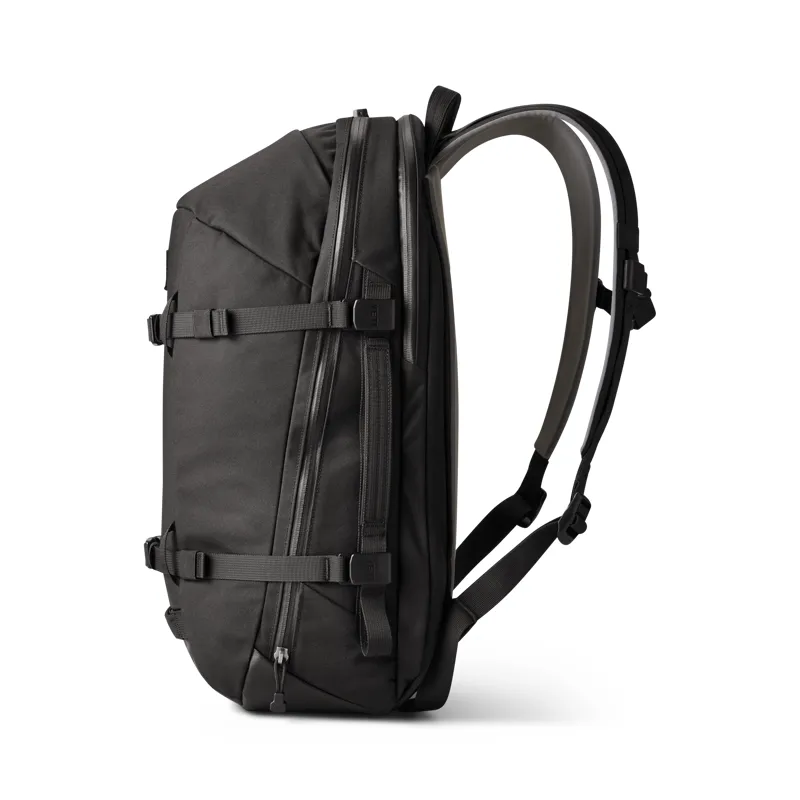 YETI Crossroads 27L Backpack Black-2