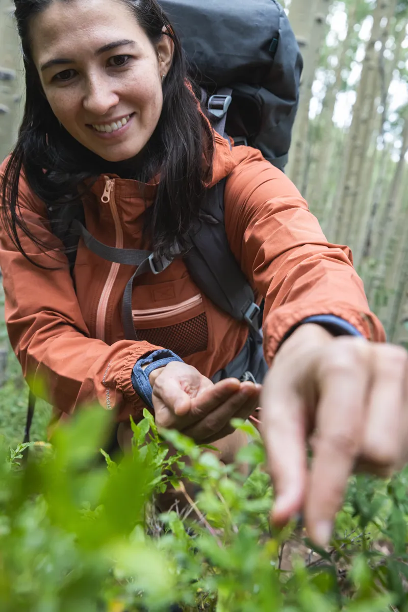 Royal Robbins Women's Merced Anorak Baked Clay-3