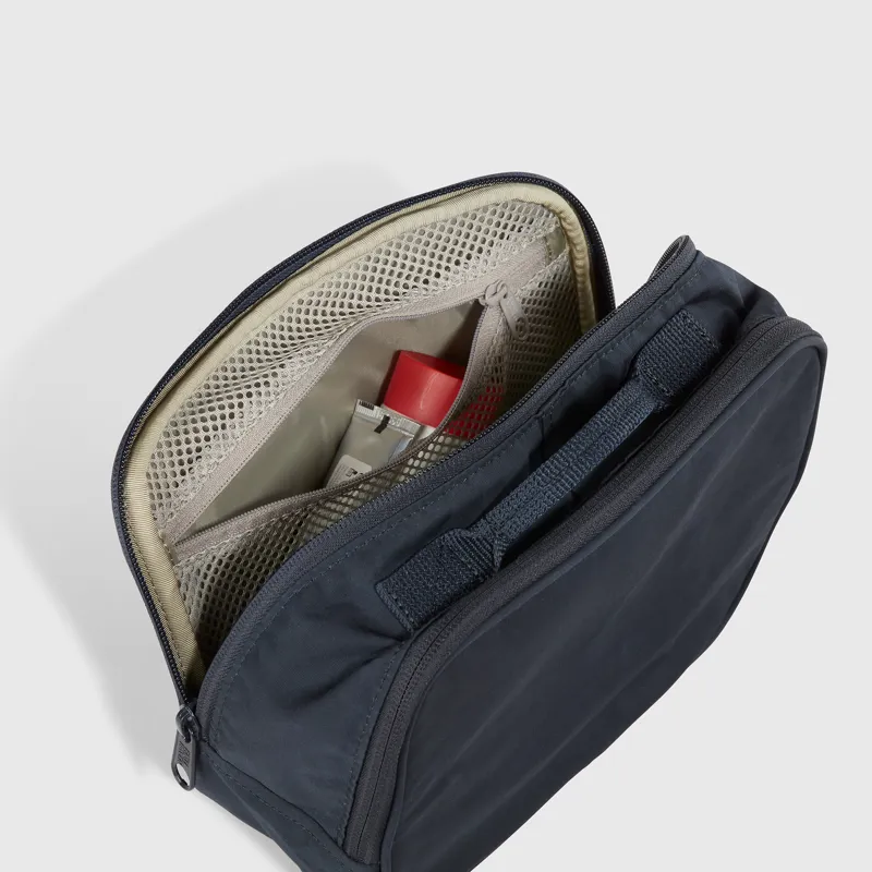 Fjallraven Kanken Toiletry Bag Navy-2