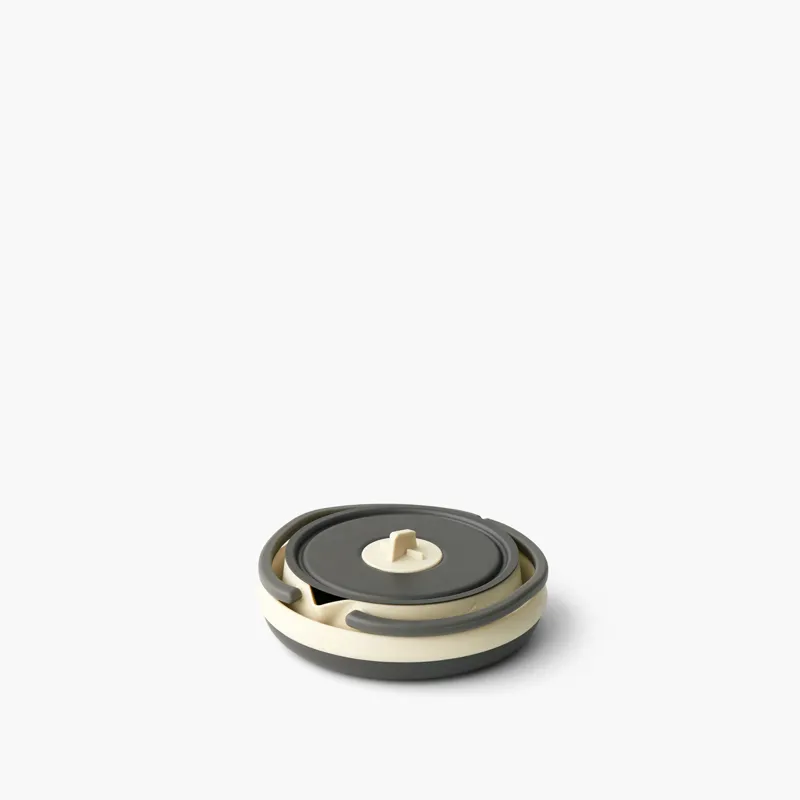 Sea to Summit Frontier Ultralight Collapsible Kettle 1.3L-5