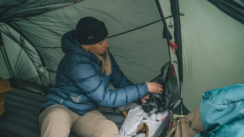 Robens Sprinter Three-Person Tunnel Tent Green-12