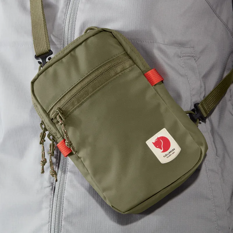 Fjallraven High Coast Pocket Rowan Red-8