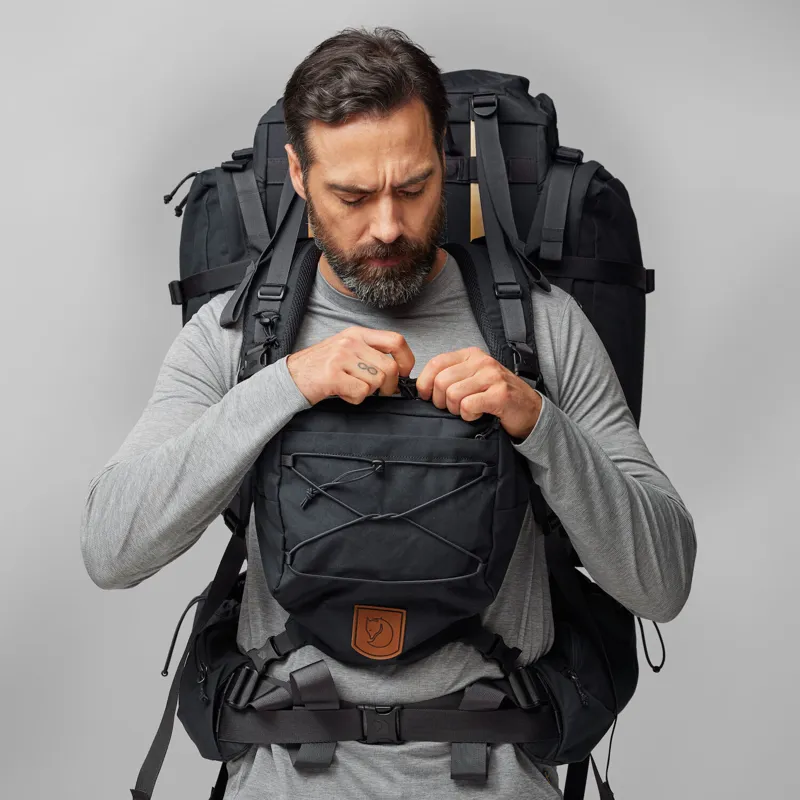 Fjallraven Kajka 85 Coal-6