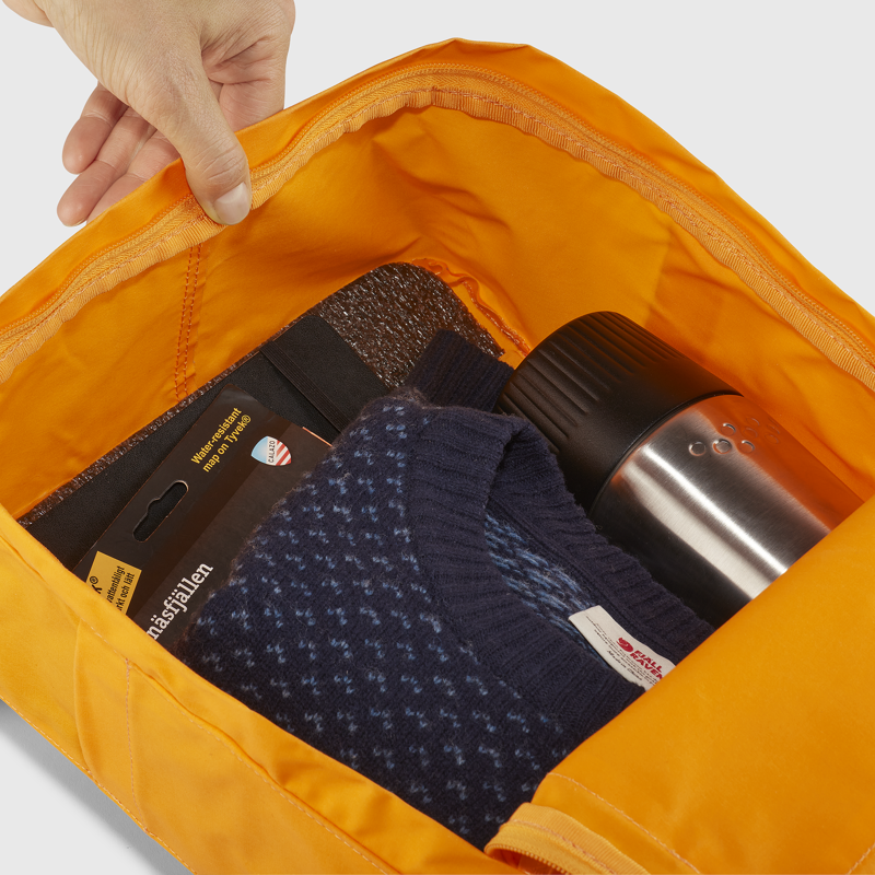 Fjallraven Kanken Classic Rainbow Black-10