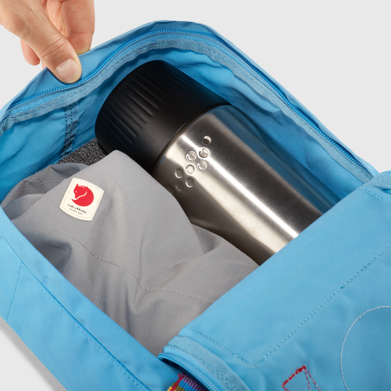 Fjallraven Kanken Rainbow Mini Cobalt-6