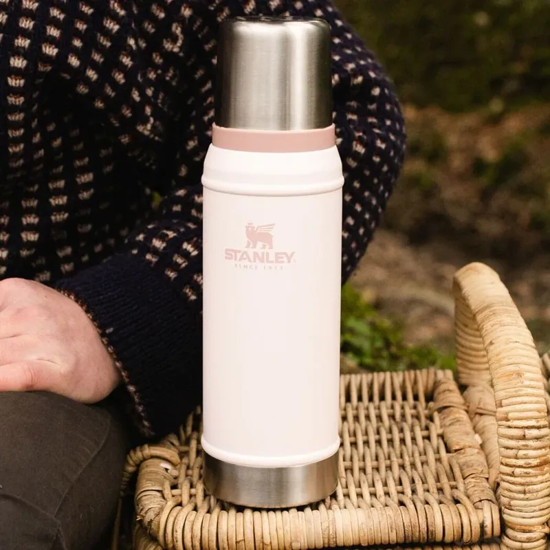Stanley Classic Legendary Bottle 25oz / 0.75L Rose Quartz-1