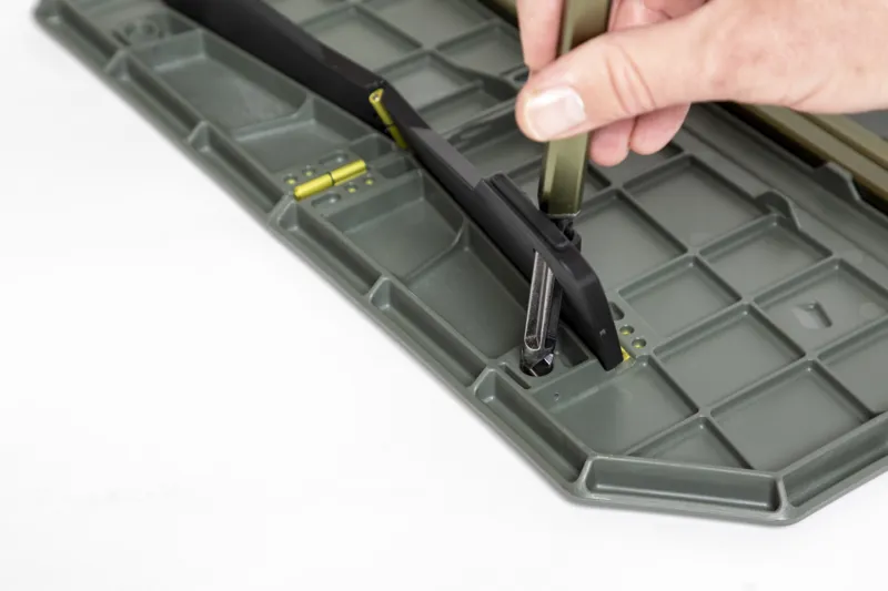 NEMO Moonlander Dual Height Table-12