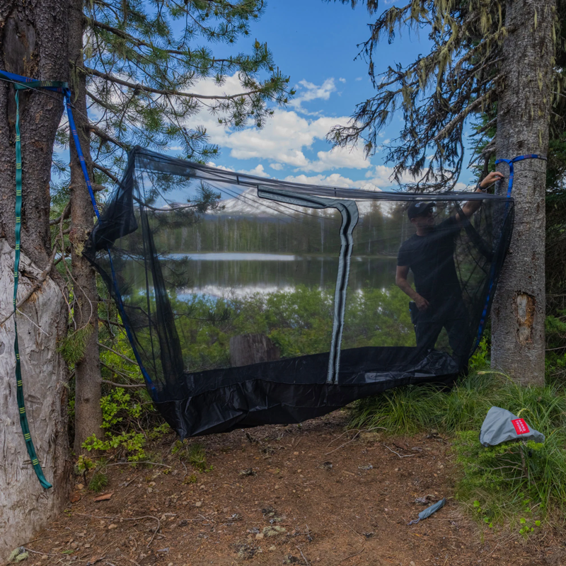 Grand Trunk Mozzy 360 Hammock Bug Net Shelter-1