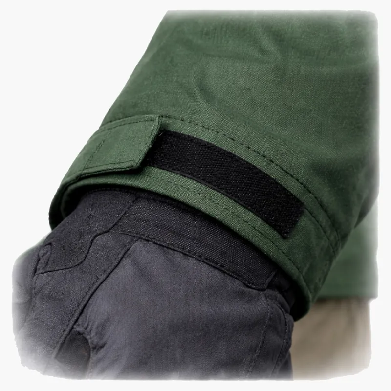 Adjustable cuffs on a hiking waterproof jacket