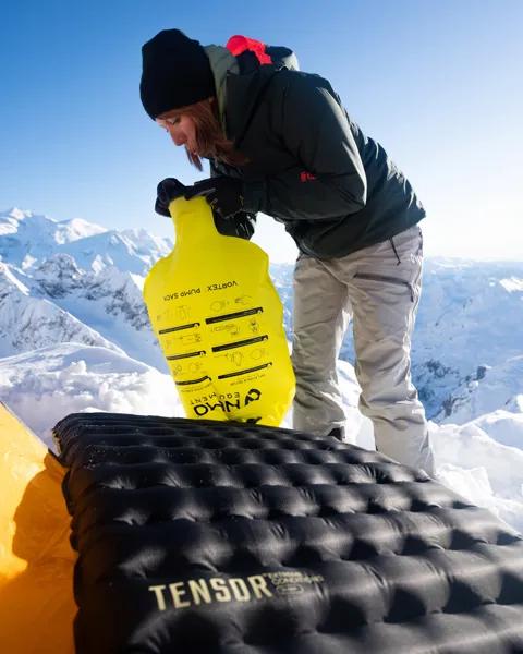 NEMO Tensor Extreme Conditions quiet insulation construction