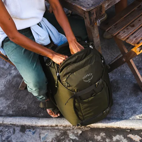 Osprey Sojourn Porter 46 durability and travel use