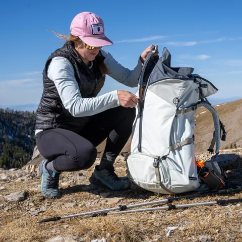 YETI Skala ventilated back panel