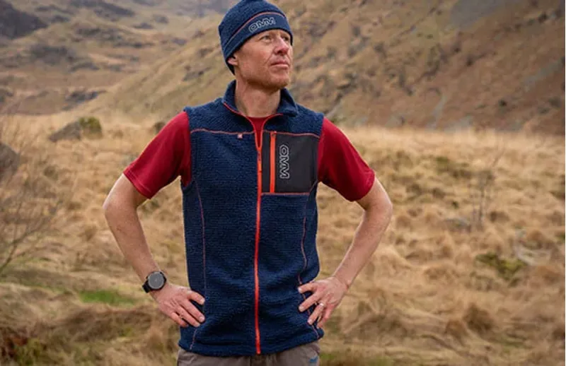 OMM Men's Core Zipped Vest Navy-2