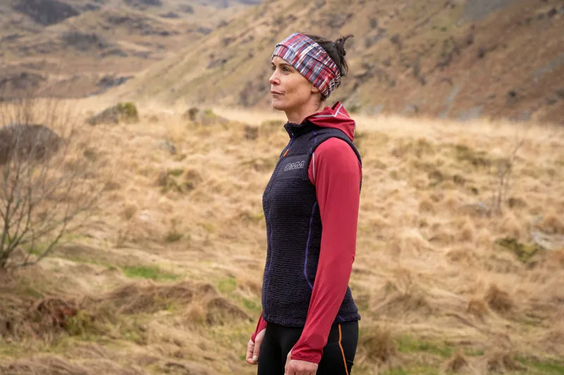 OMM Women's Core Zipped Vest Black-3