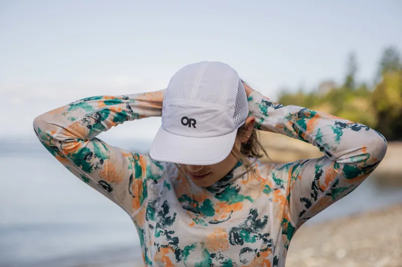 Outdoor Research Swift Air Cap Titanium/Cortez-6