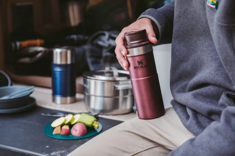 Stanley Classic Trigger Mug 12oz / 0.35L Charcoal-7