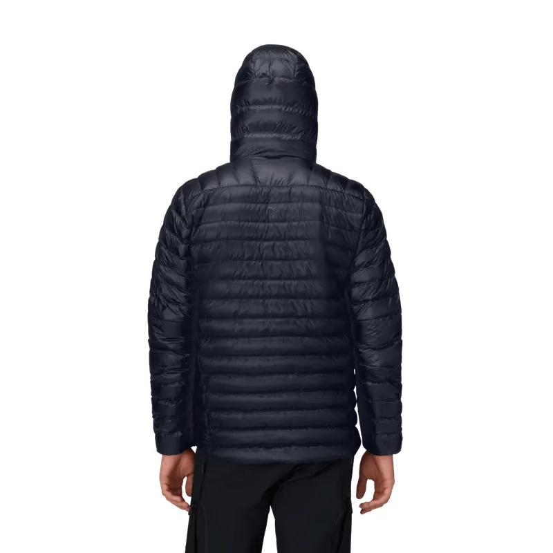 Norrona Men's Lofoten Down800 Anorak Caviar-2