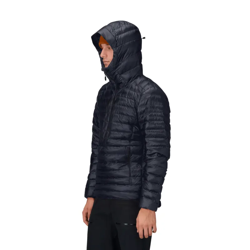 Norrona Men's Lofoten Down800 Anorak Caviar-5