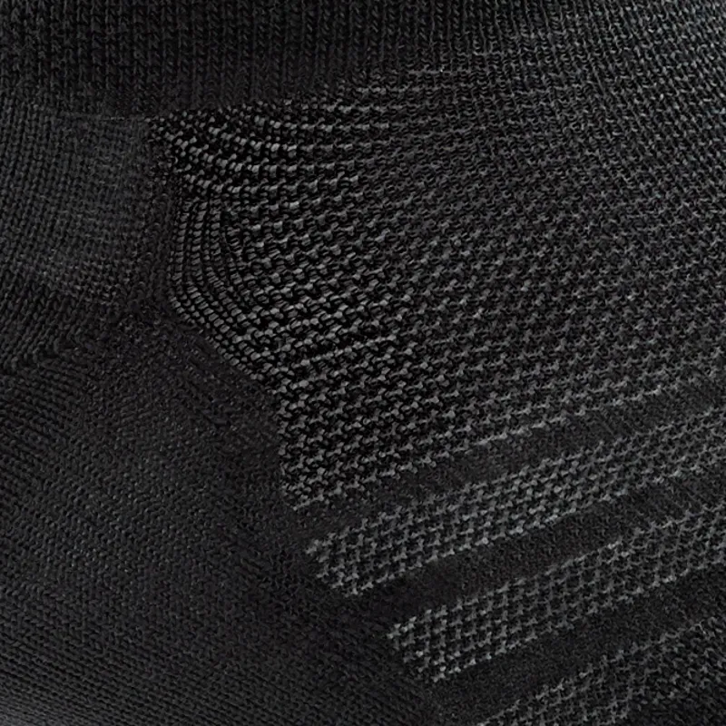 Darn Tough Mens Run No Show Tab Ultra-Light Black-1