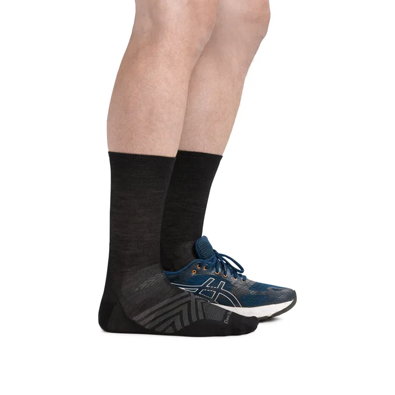 Darn Tough Mens Run Micro Crew Ultra Lightweight Running Socks Black-3