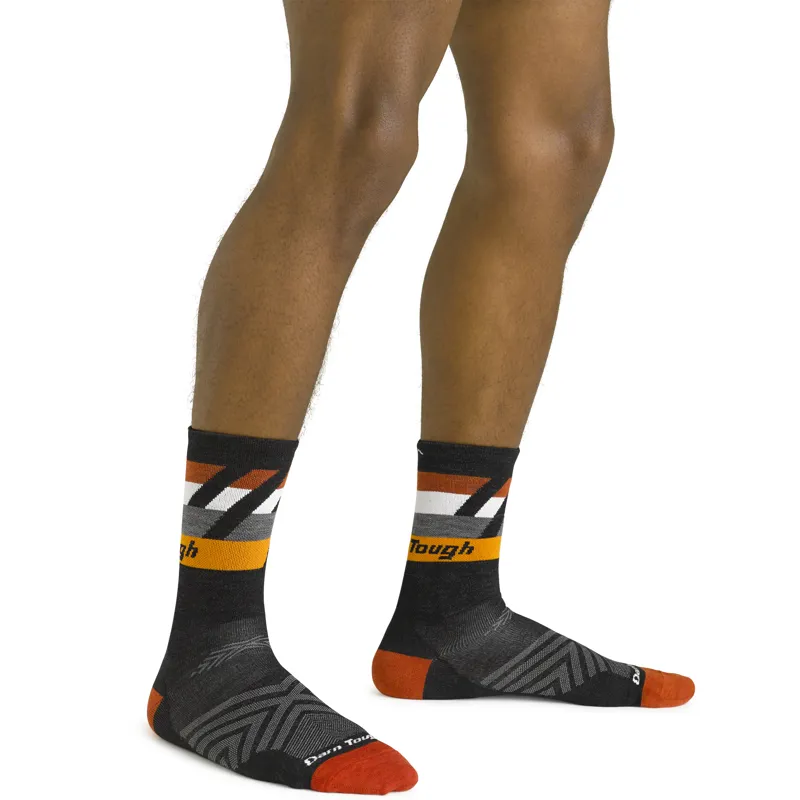 Darn Tough Mens Grit Micro Crew Ultra-Light Black-4