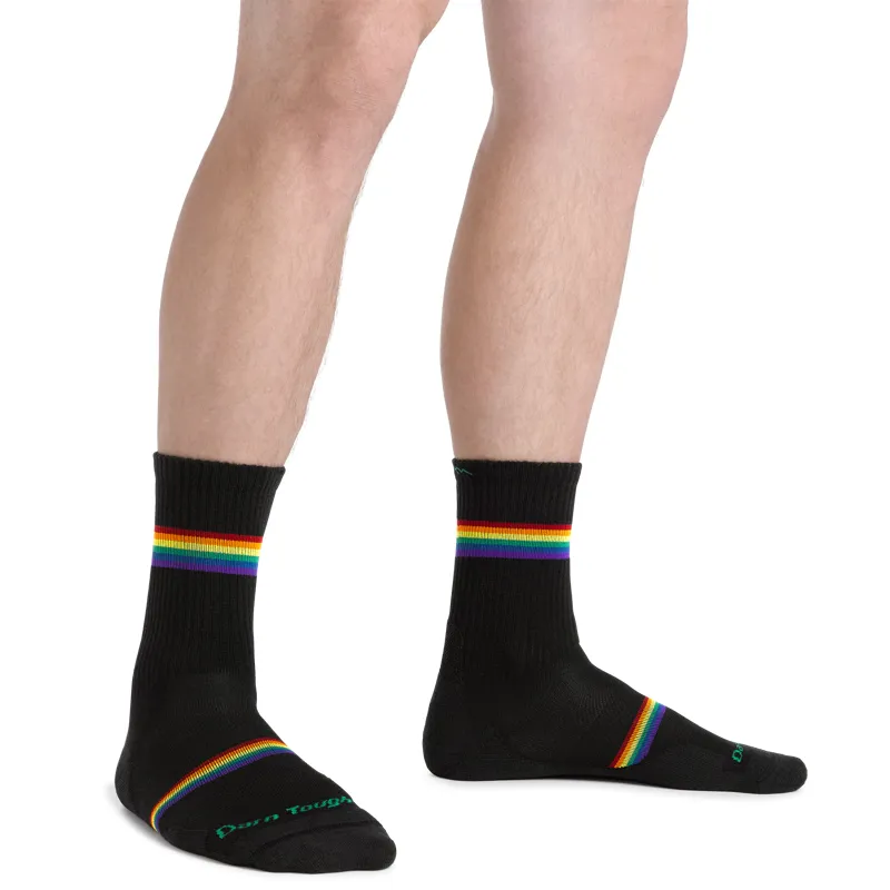 Darn Tough Mens Prism Micro Crew Lightweight Running Socks Black-1