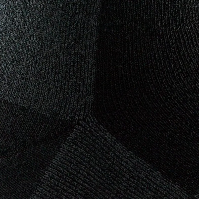 Darn Tough Mens Hiker Boot Sock Full Cushion Onyx-1