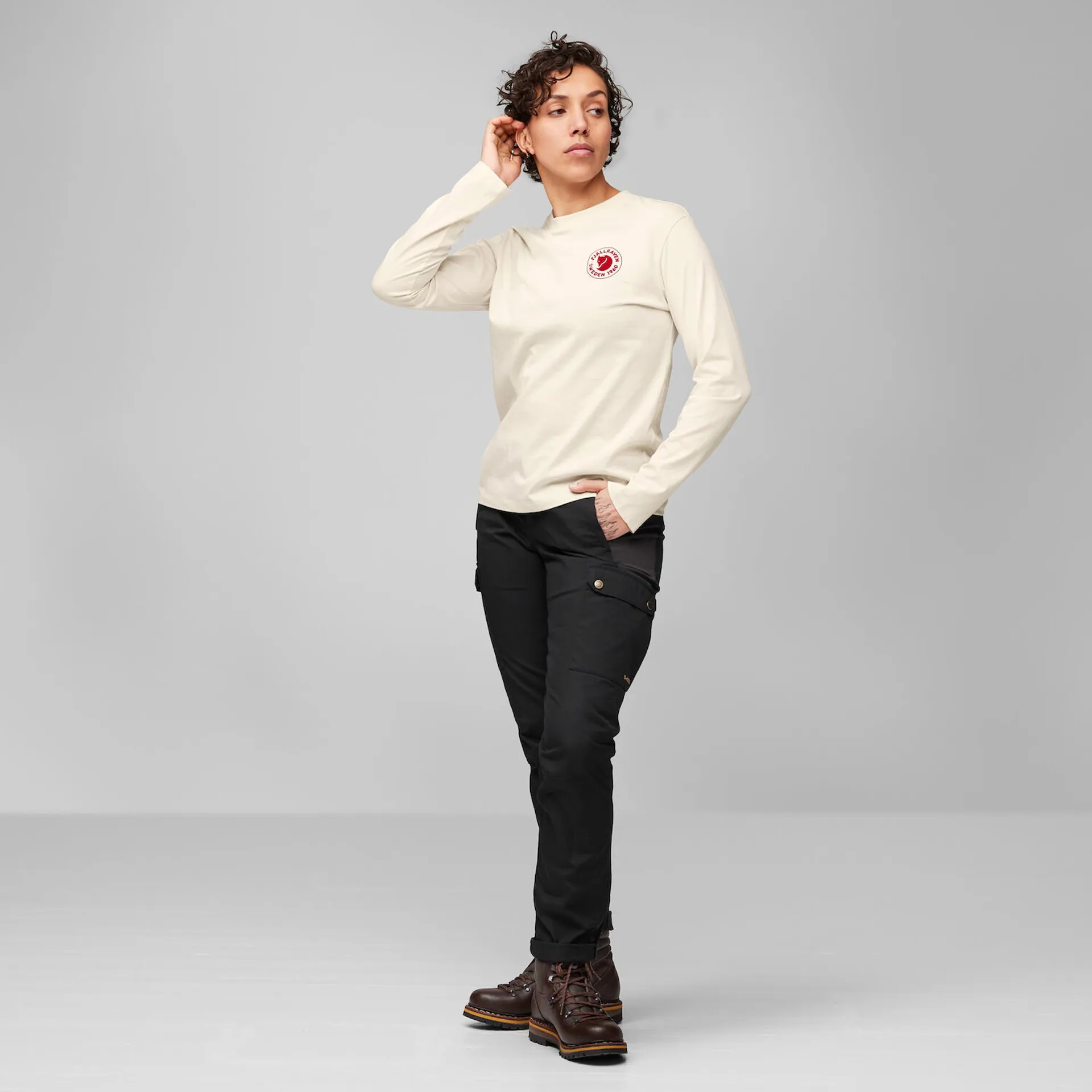 WAROBE（和ローブ） / TAN WA Y SHIRT（SIZE2） Fjallraven Women's 1960 Logo LS T-Shirt Terracotta Brown