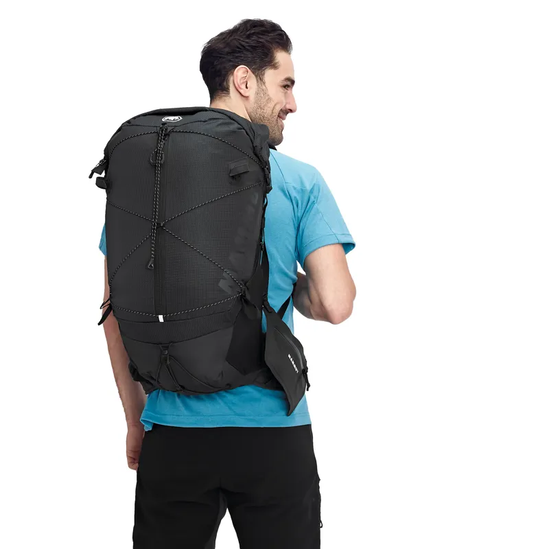 Mammut Ducan Spine 28-35 Black-9
