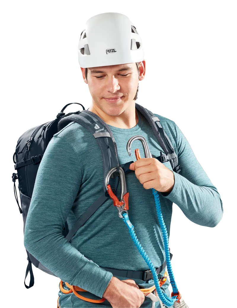 Deuter Trail 25 Black-8