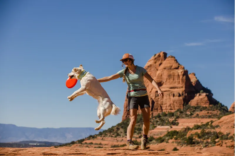 Ruffwear Camp Flyer Dog Toy Sumac Red-3