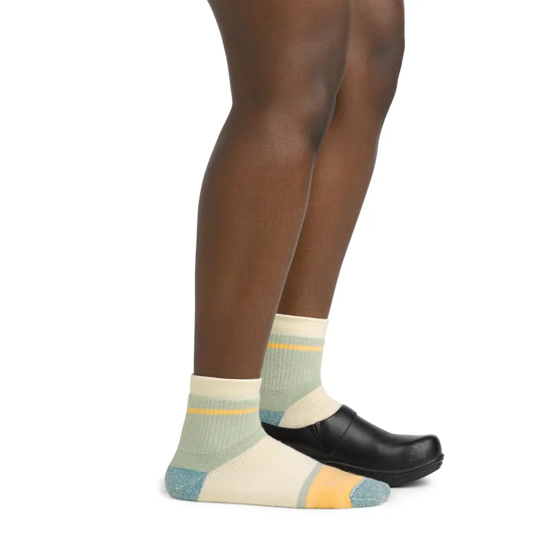 Darn Tough Women's Shorty Heavyweight Lifestyle Socks Pear-2