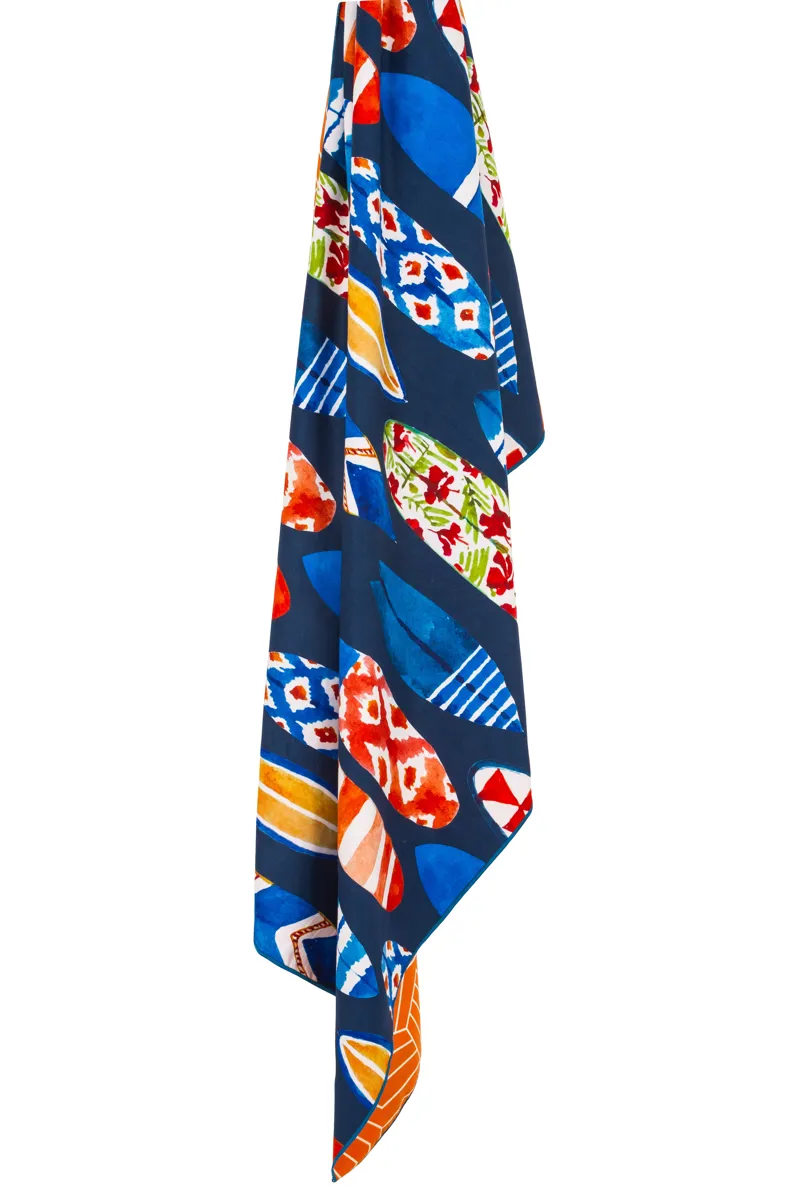 Lifeventure Recycled SoftFibre Trek Towel Giant Surfboards-2