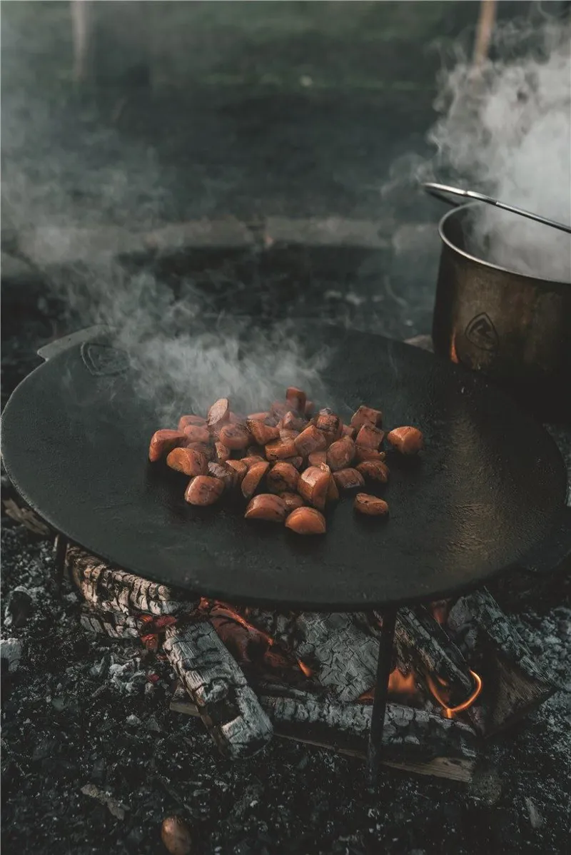 Robens Bighorn 3 Legged Pan-1