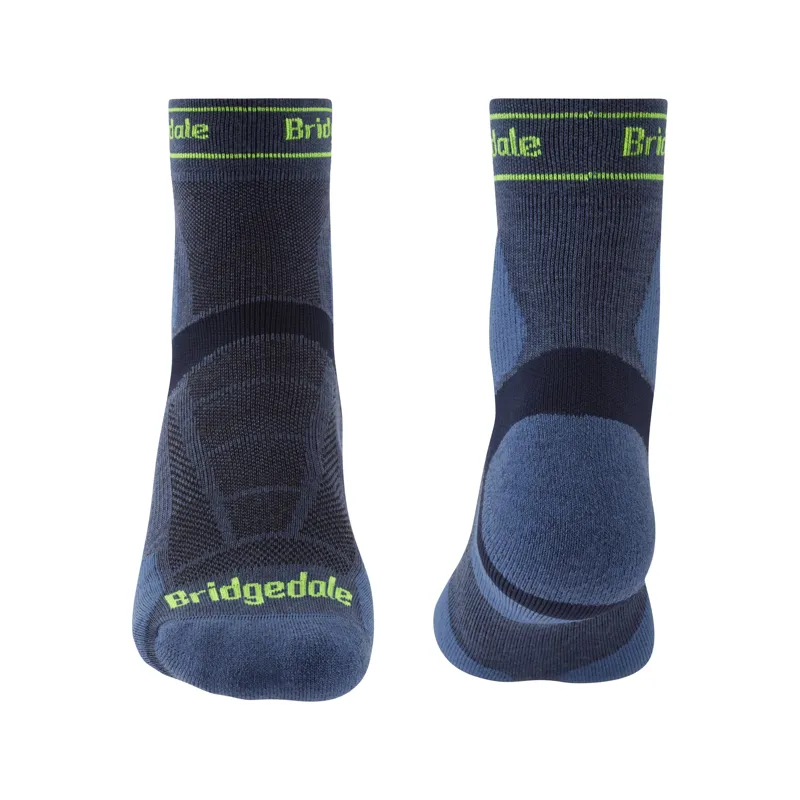 Bridgedale Mens Ultra Light Run T2 Sport Crew Sock Blue-1