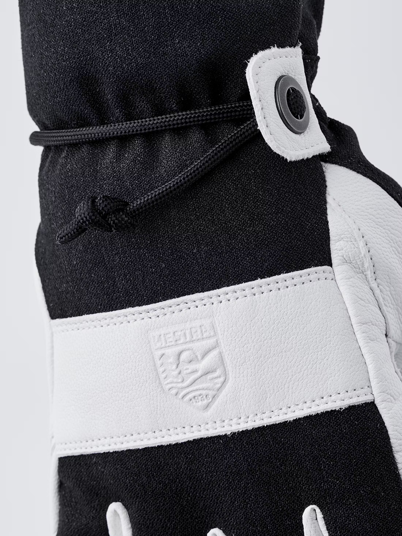 Hestra Voss CZone Black-2