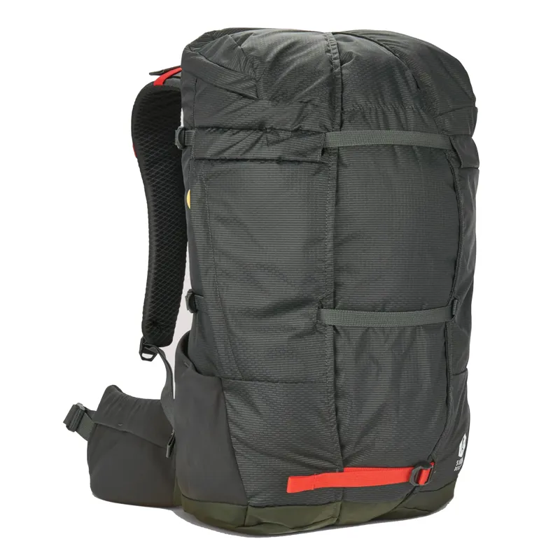 Sierra Designs Flex Hike 20-30L Peat/Fiery Red