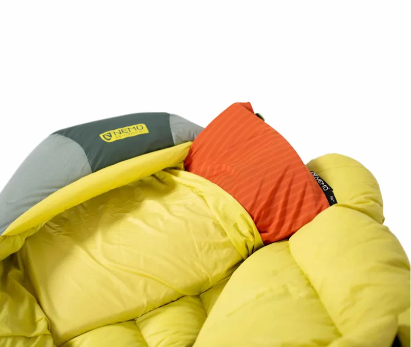 NEMO Equipment Womens Riff 30 Regular Dorado/Lichen Sleeping Bag-5