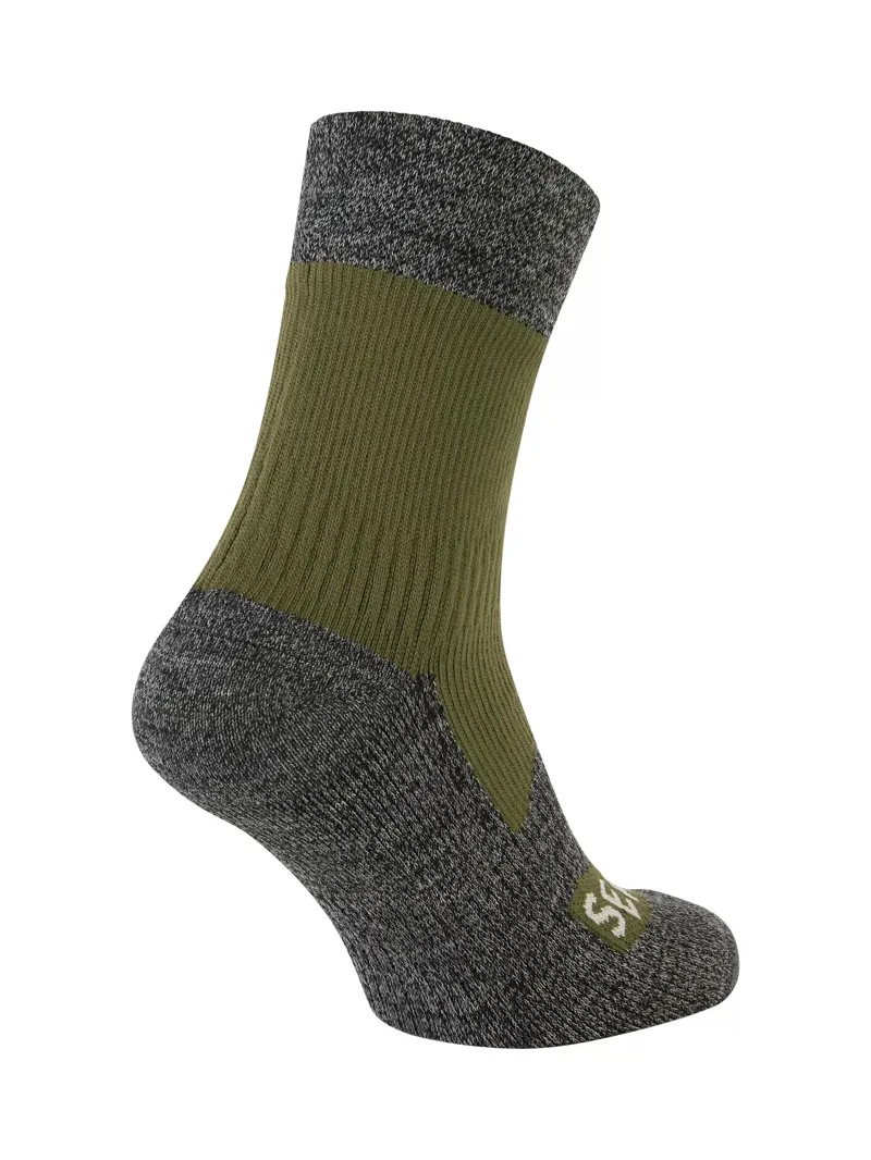 Sealskinz Bircham All Weather Ankle Length Socks Olive-1