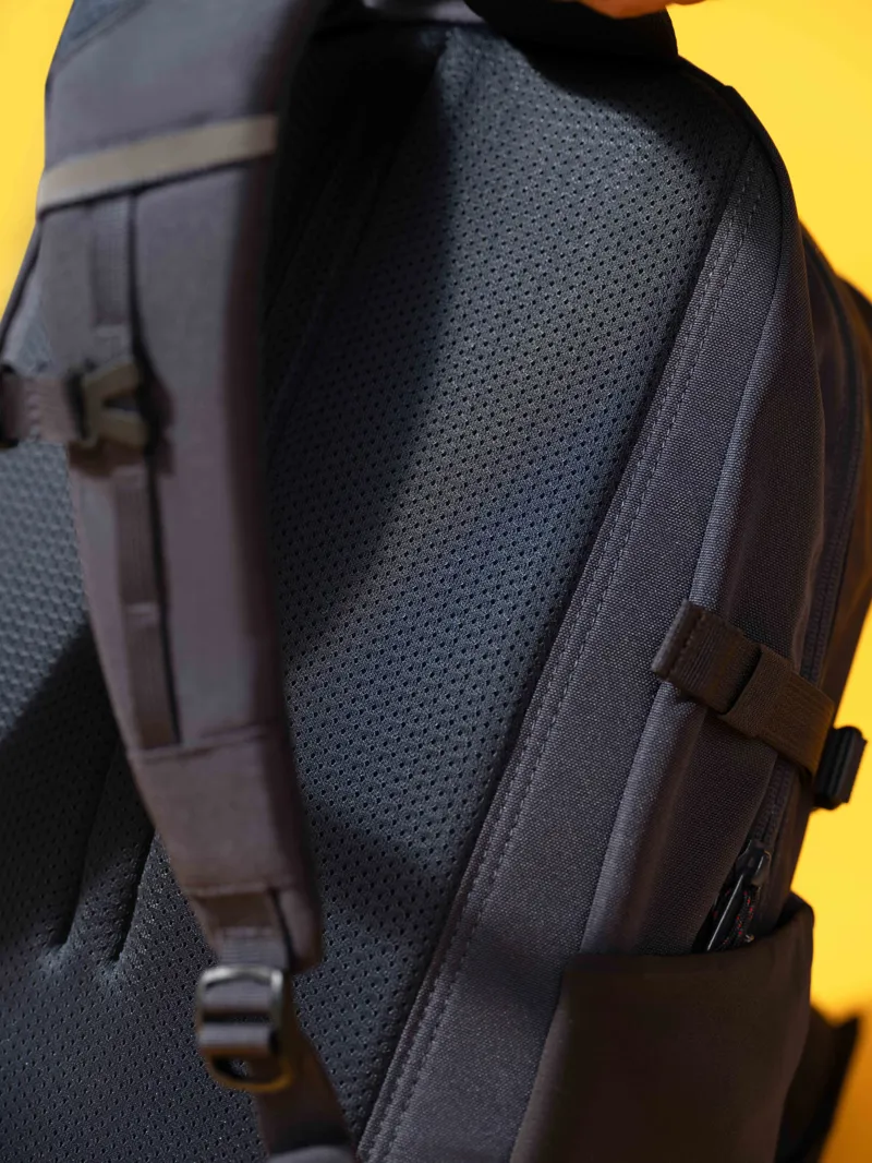 Fjallraven Raven 20 Navy-11