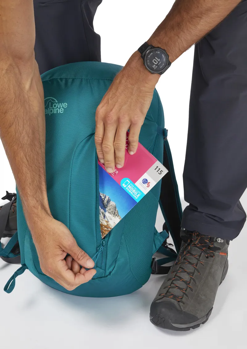 Lowe Alpine Edge 22 Ultramarine-6