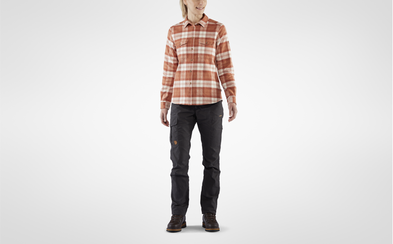Fjallraven Womens Ovik Heavy Flannel Shirt Peach Sand/Desert Brown-6
