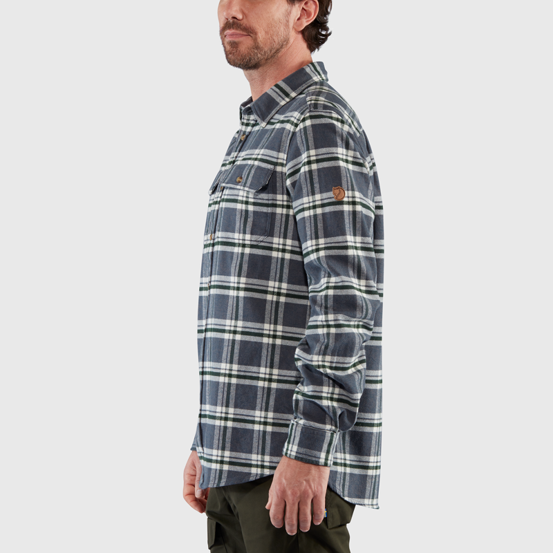 Fjallraven Men's Ovik Heavy Flannel Shirt Deep Forest/ Dark Navy-4