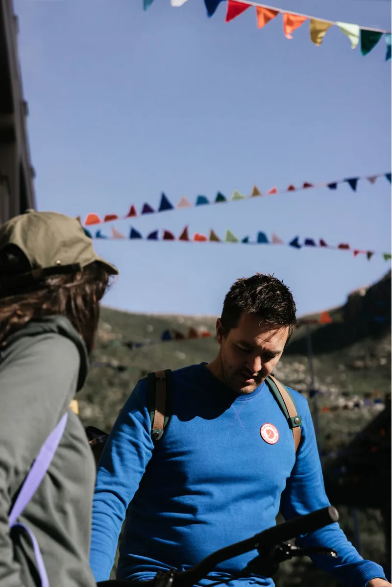 Fjallraven Men's 1960 Logo Sweatshirt Mustard Yellow-9