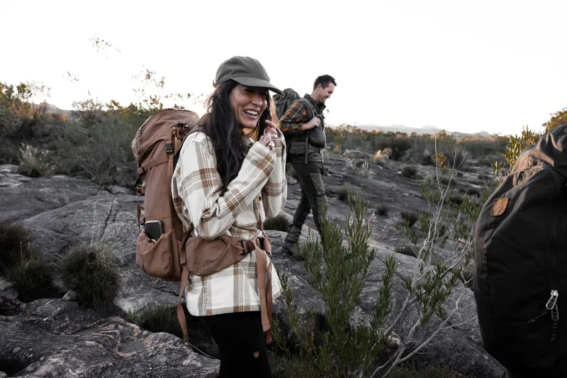 Fjallraven Women's Singi Flannel Overshirt Wood Brown-10