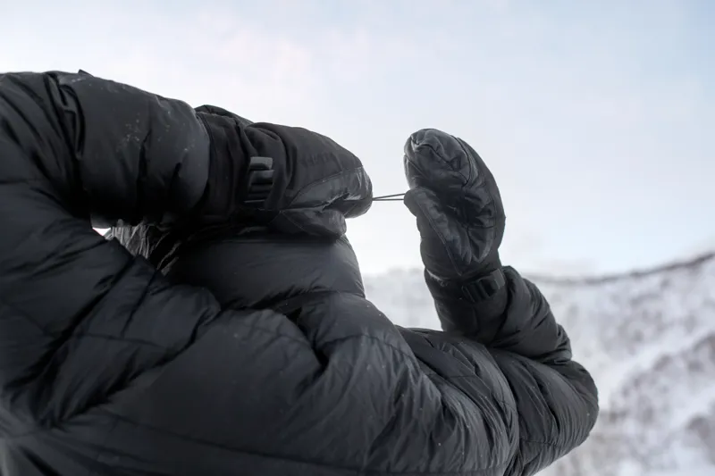 Fjallraven Men's Bergtagen Down Jacket Black-6